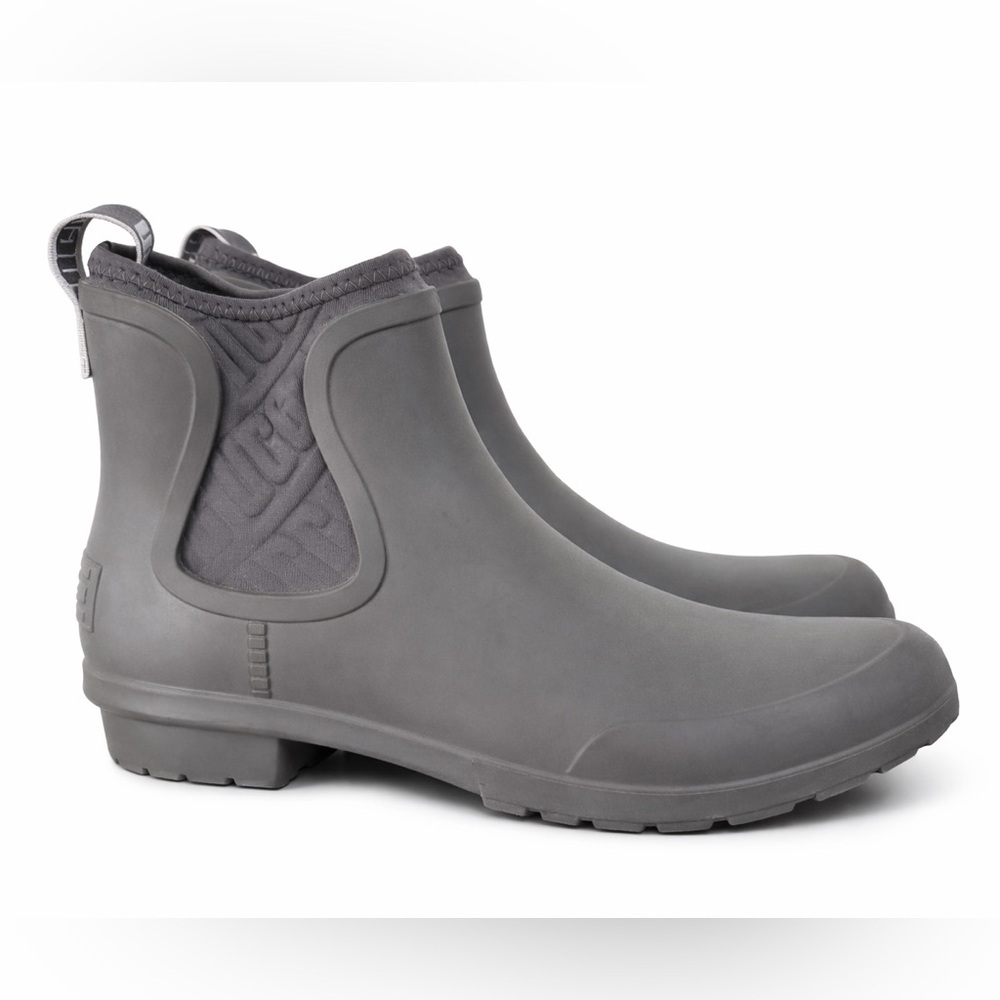 UGG Chevonne Waterproof Rain Boots Grey Women's Size 6